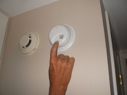 Replacing Electric Smoke Detectors 110 Volt Hardwired Smoke Alarms 